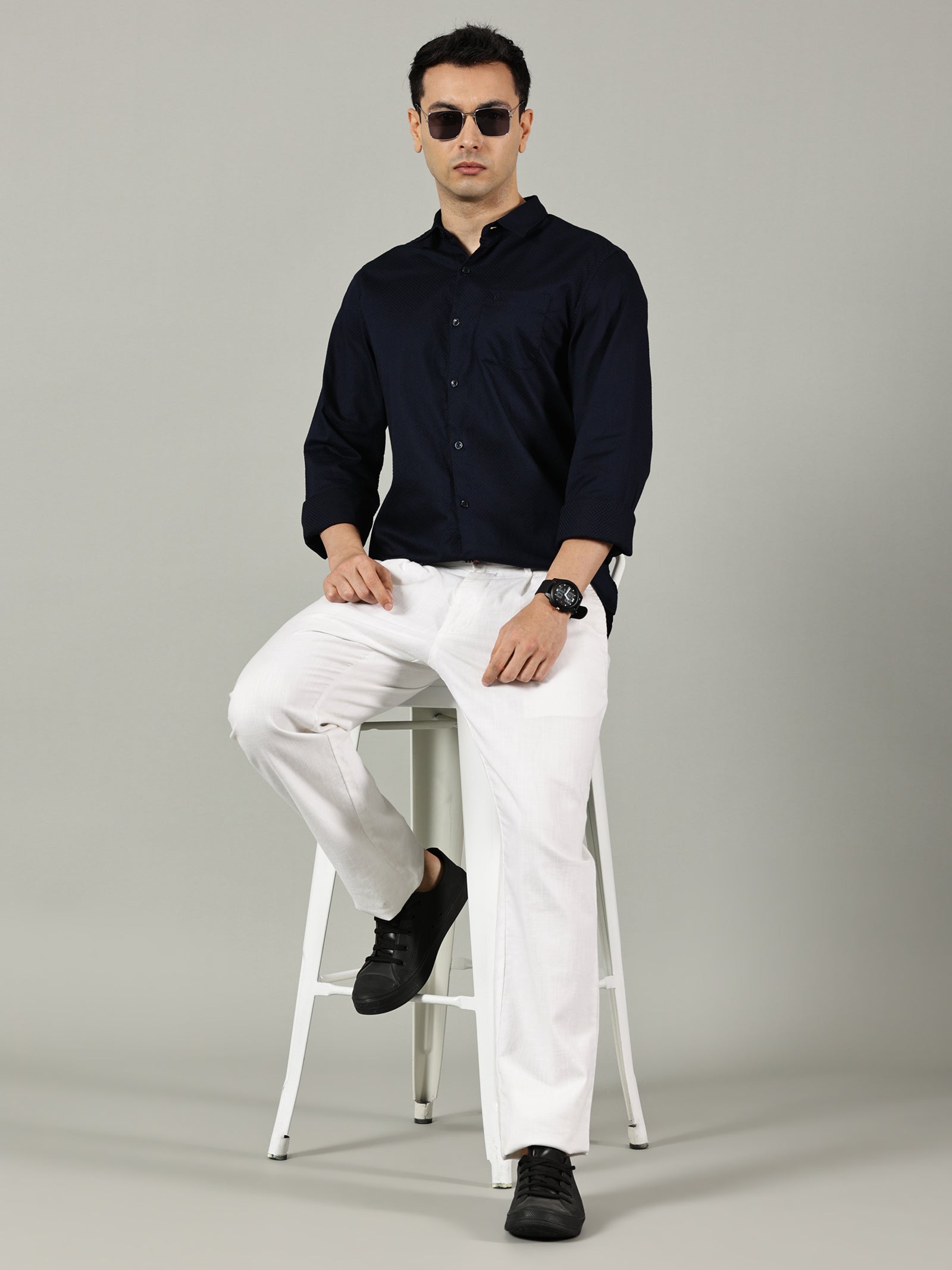 Navy Blue Solid Cotton Casual Shirt for Men