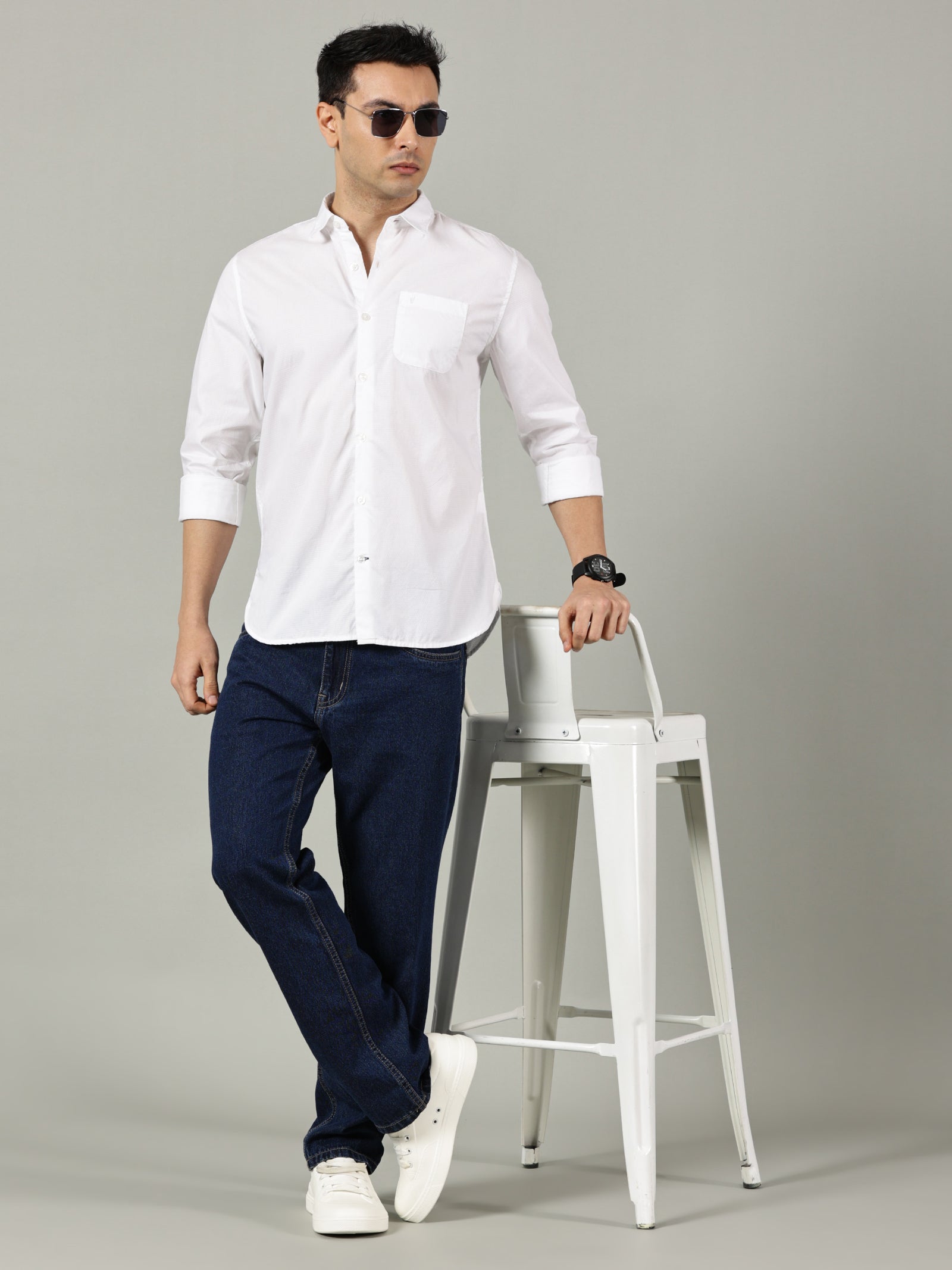 White Solid Slim Fit Cotton Shirt for Men