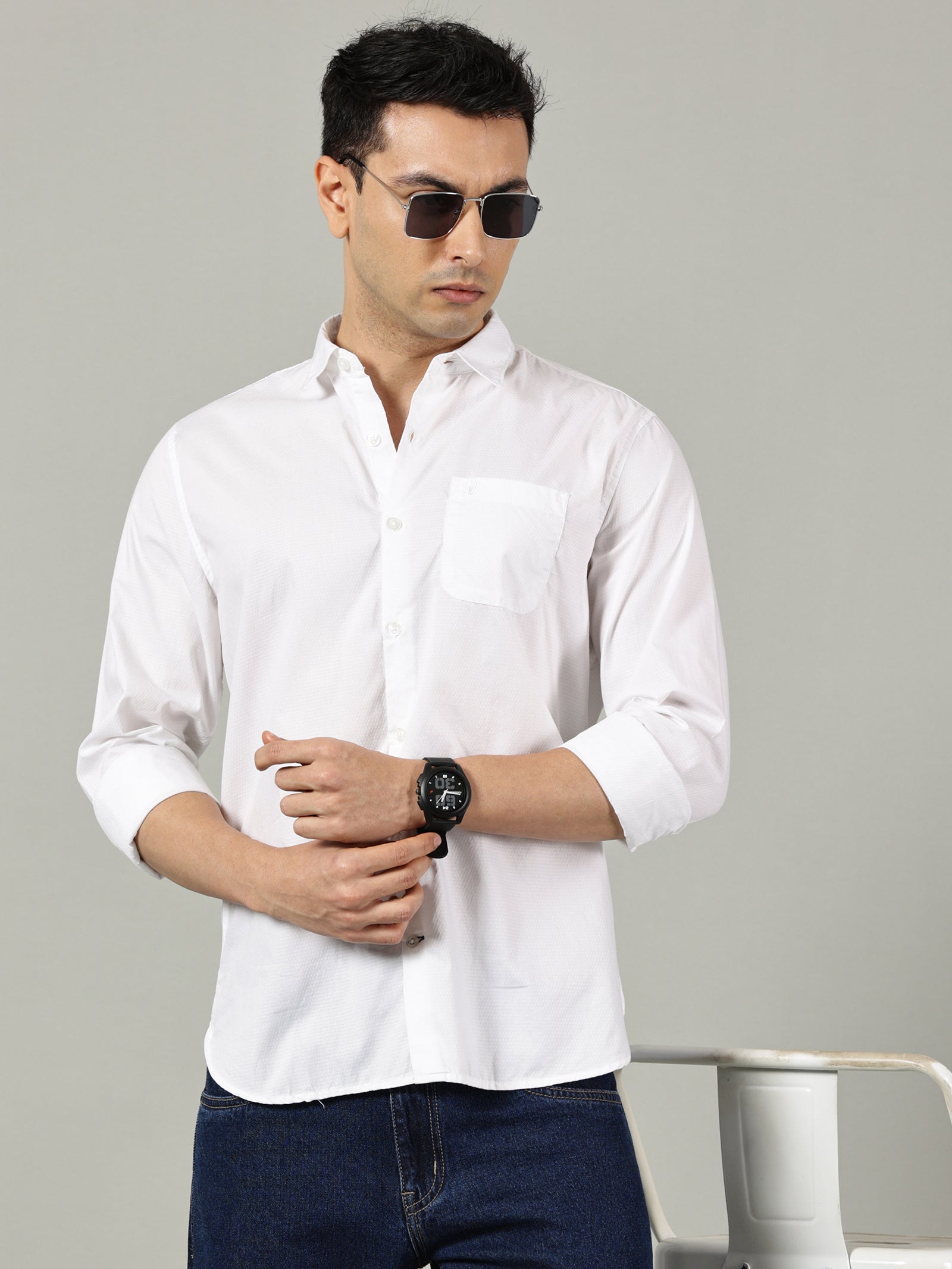White Solid Slim Fit Cotton Shirt for Men
