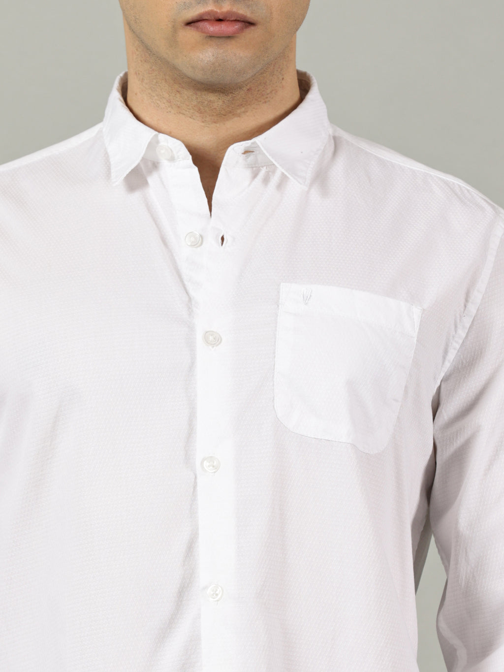White Solid Slim Fit Cotton Shirt for Men